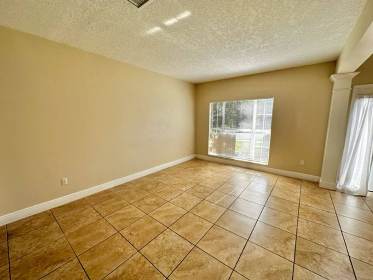 House for rent at 955 W Charing Cross Circle, Lake Mary, FL 32746