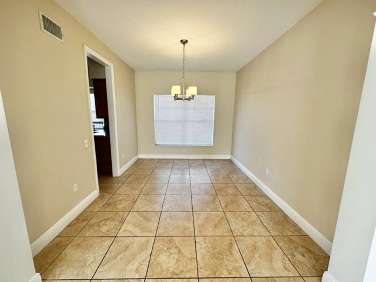 House for rent at 955 W Charing Cross Circle, Lake Mary, FL 32746