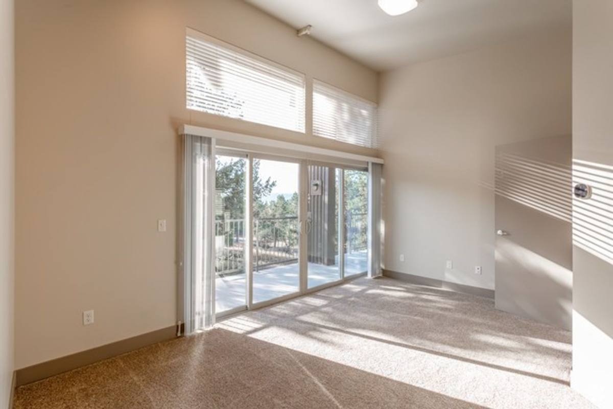 Apartment for rent at 315 E Coeur D'alene Lake Dr, Coeur D Alene, ID 83814