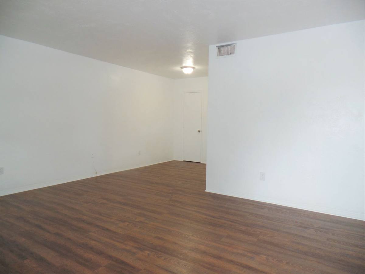 Apartment for rent at 1260 70th St N, Saint Petersburg, FL 33710