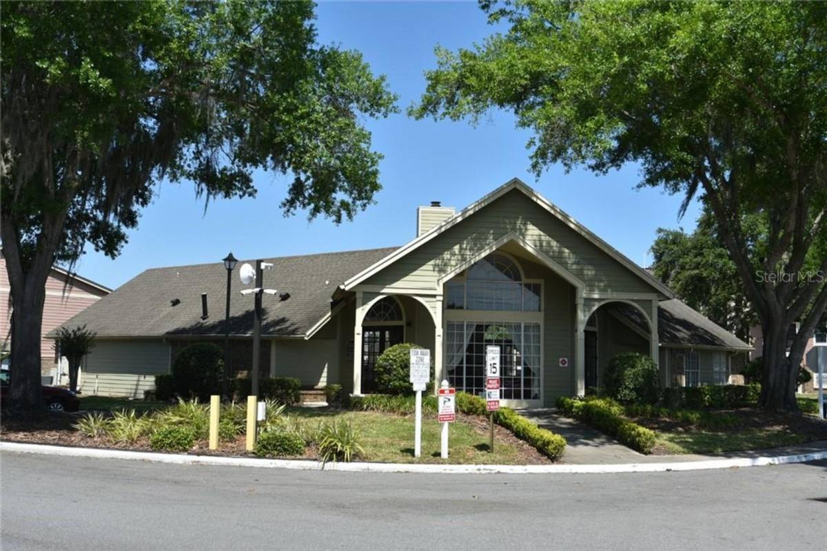 Condo for rent at 2550 N Alafaya Trail, Orlando, FL 32826