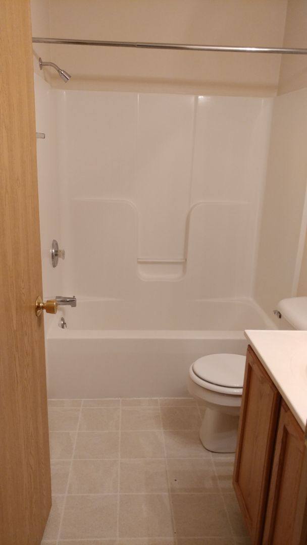 Apartment for rent at 137 John St, Dekalb, IL 60115