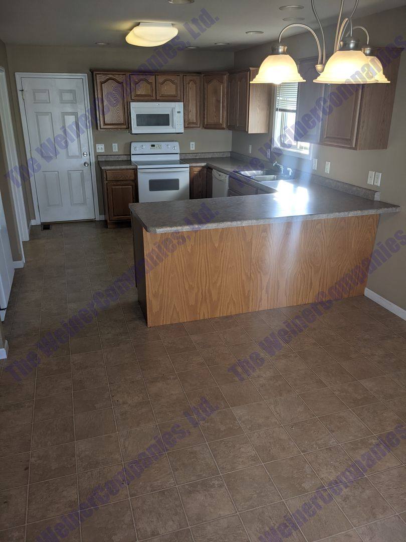 House for rent at 201 Red Bud Dr, Mahomet, IL 61853