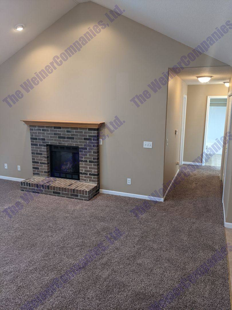House for rent at 201 Red Bud Dr, Mahomet, IL 61853