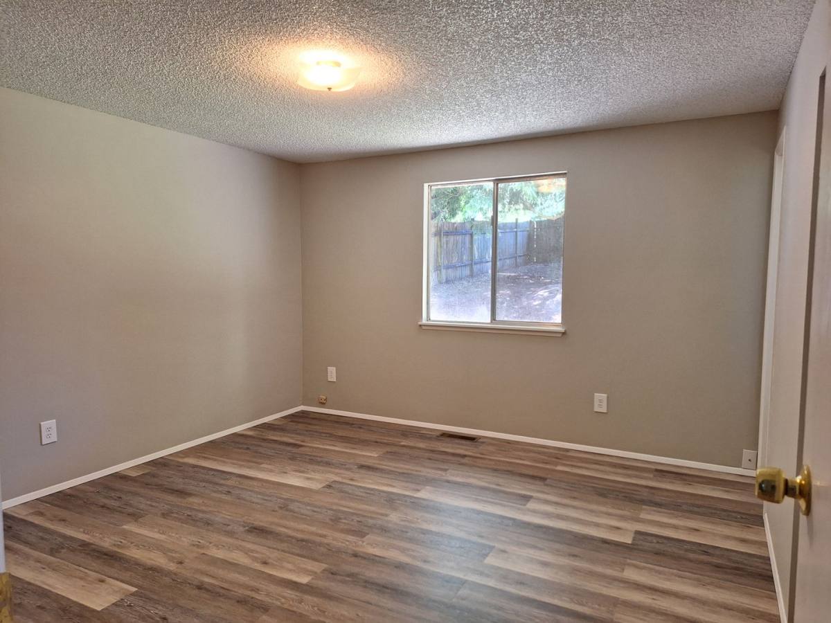 House for rent at 265 NE Silver Pine Dr, Bremerton, WA 98311