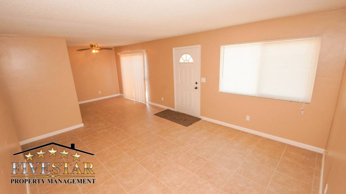 Apartment for rent at 3017 Q St A-C, Bakersfield, CA 93301