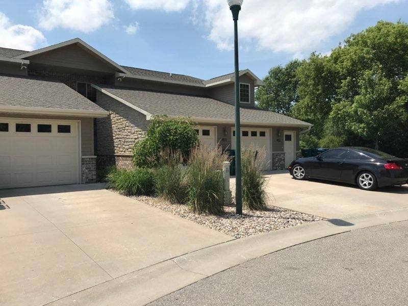 Apartment for rent at 1275, 1319, 1327 & 1339 W Beau Ryan Court, Appleton, WI 54913