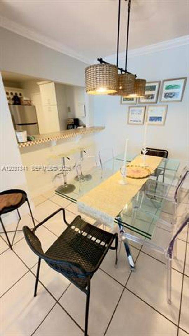 Apartment for rent at 5555 Collins Ave, Miami Beach, FL 33140