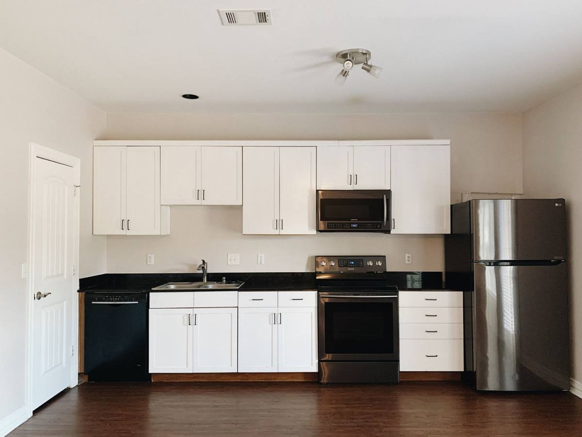 Townhouse for rent at 2410 S 2nd St, Waco, TX 76706