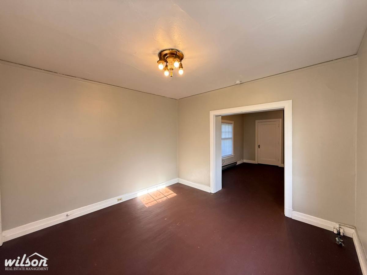 Apartment for rent at 115 N Naches Ave, Yakima, WA 98901