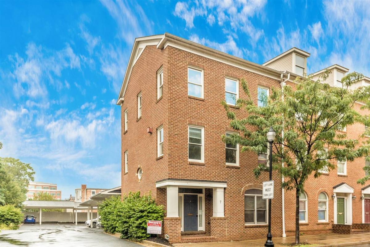 House for rent at 7 W S St, Frederick, MD 21701