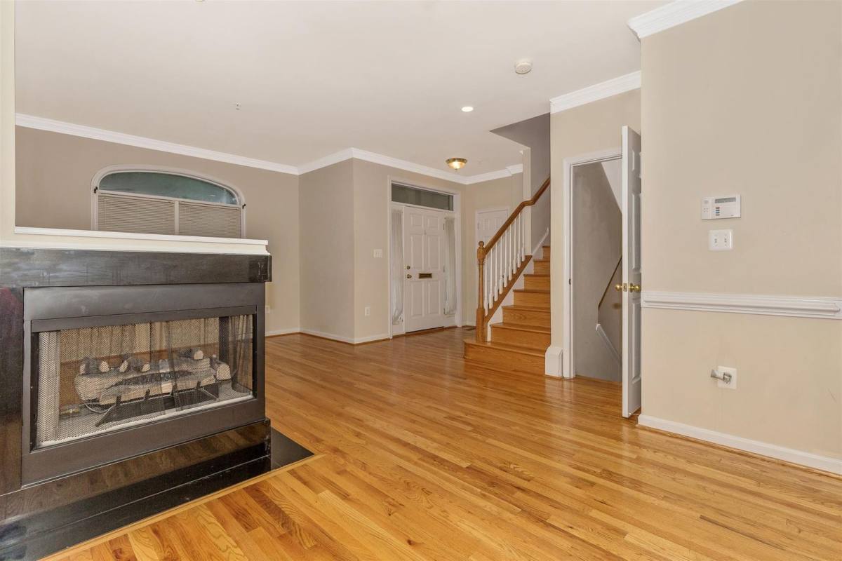 House for rent at 7 W S St, Frederick, MD 21701