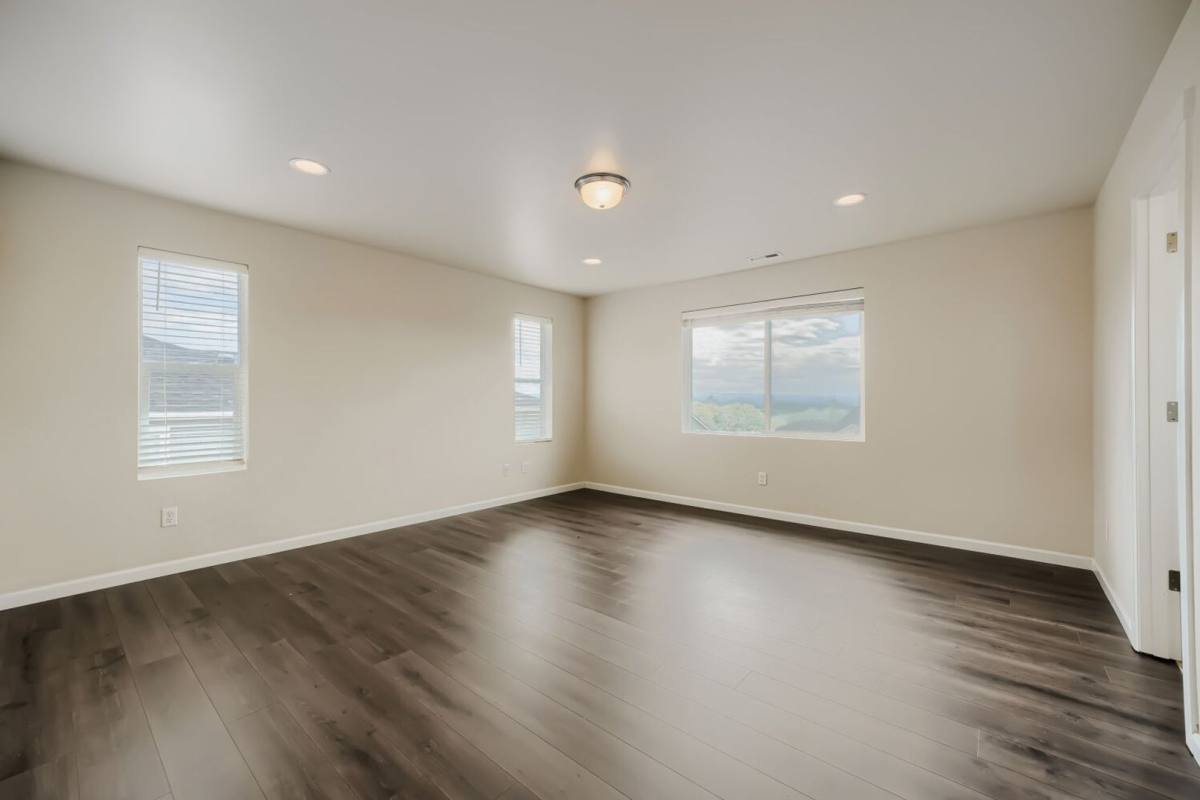 House for rent at 2904 83rd Ave Court E, Puyallup, WA 98371