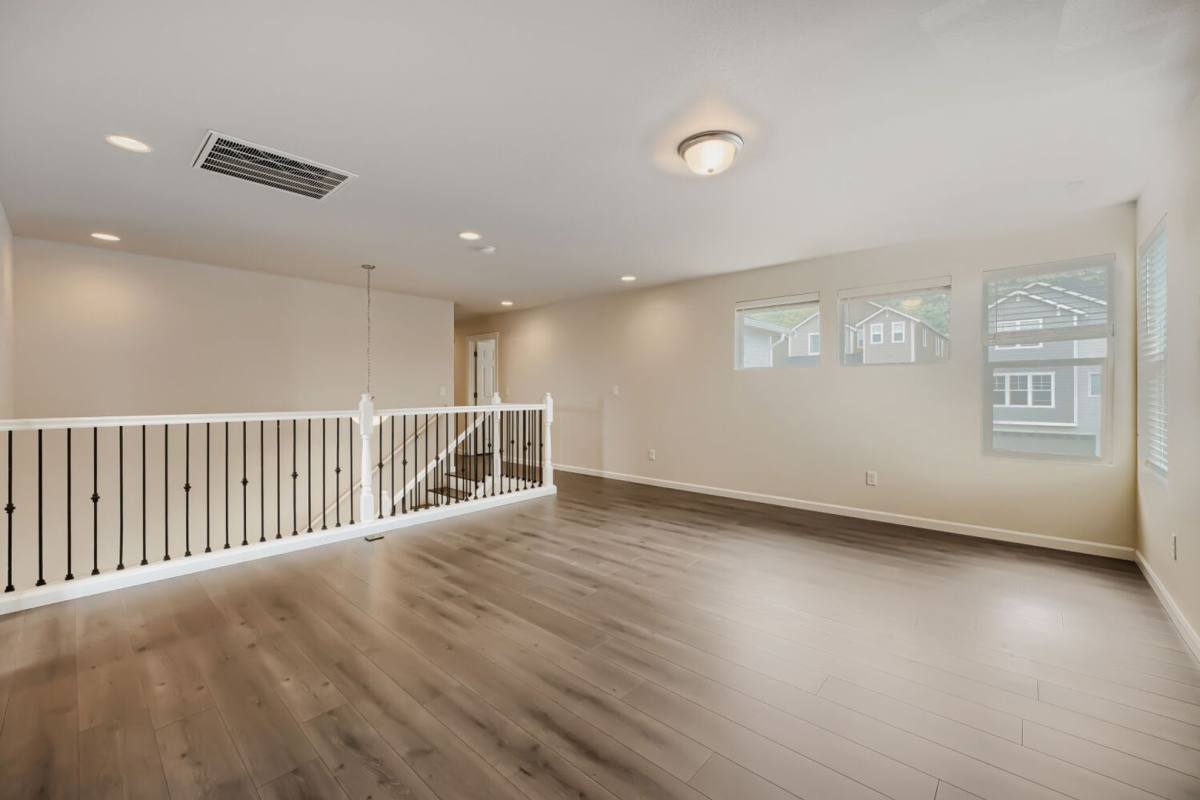 House for rent at 2904 83rd Ave Court E, Puyallup, WA 98371