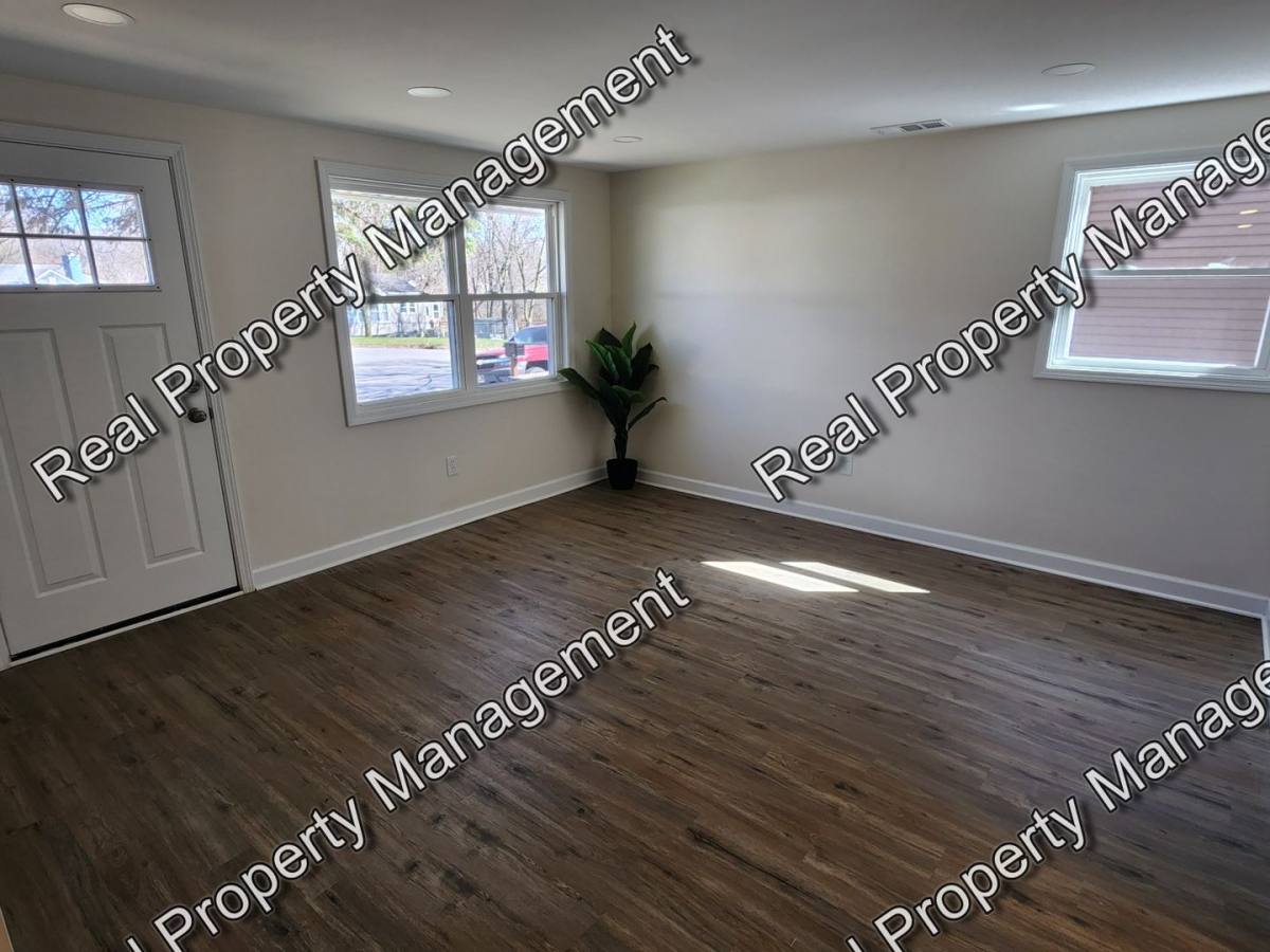 House for rent at 2830 Grand Blvd, Lake Station, IN 46405