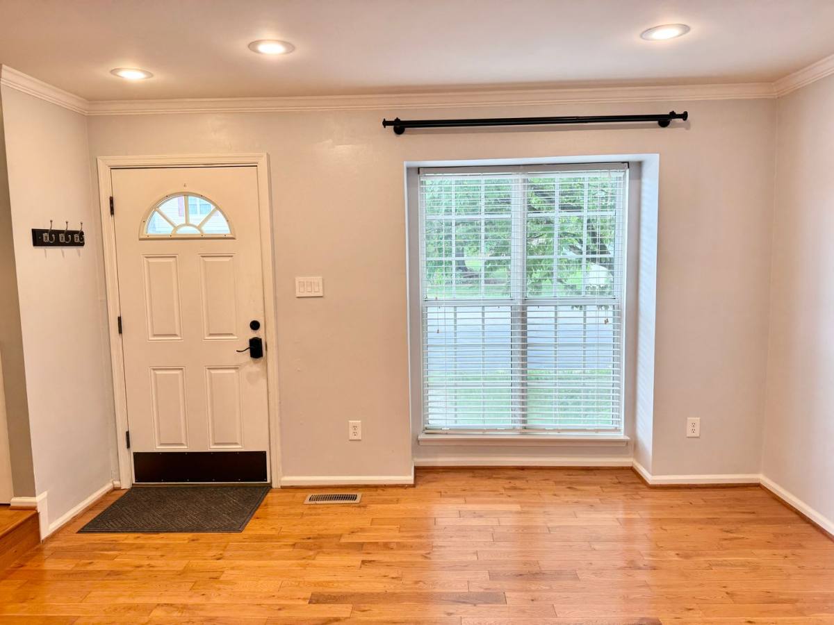 Townhouse for rent at 12298 Granada Way, Woodbridge, VA 22192