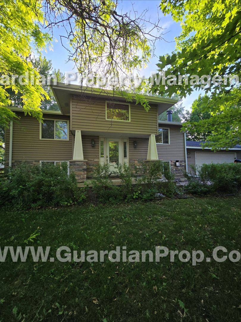 House for rent at 3335 Urbandale Lane, Minneapolis, MN 55447