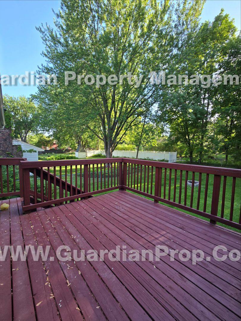 House for rent at 3335 Urbandale Lane, Minneapolis, MN 55447