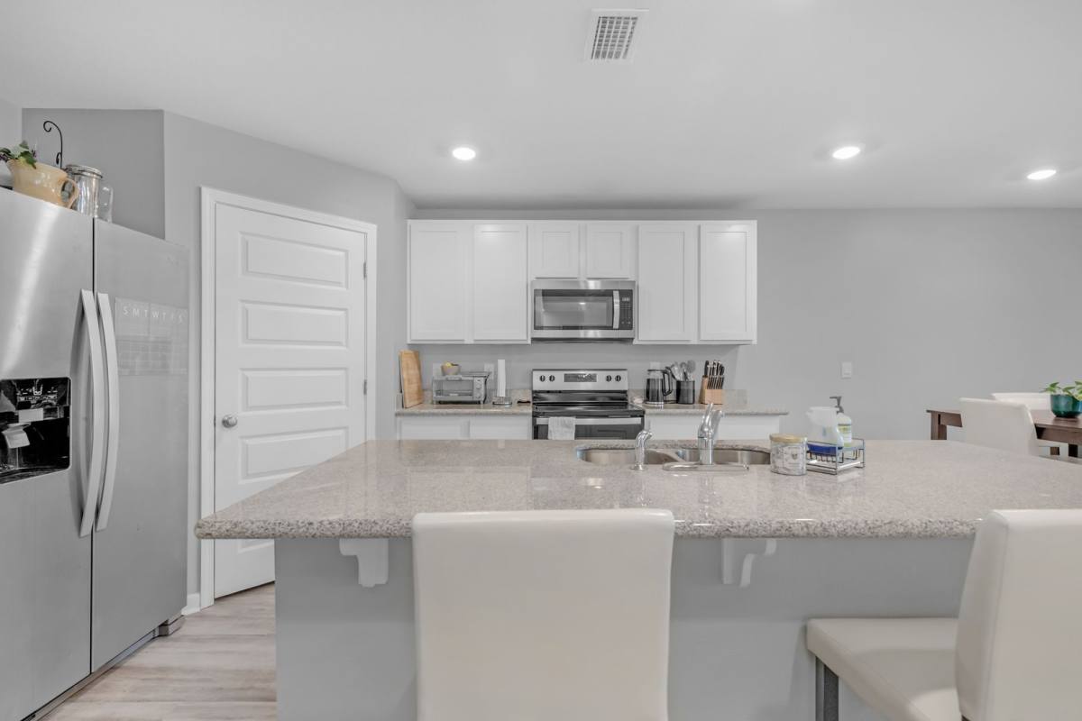 House for rent at 8686 Pathstone Blvd, Pensacola, FL 32526