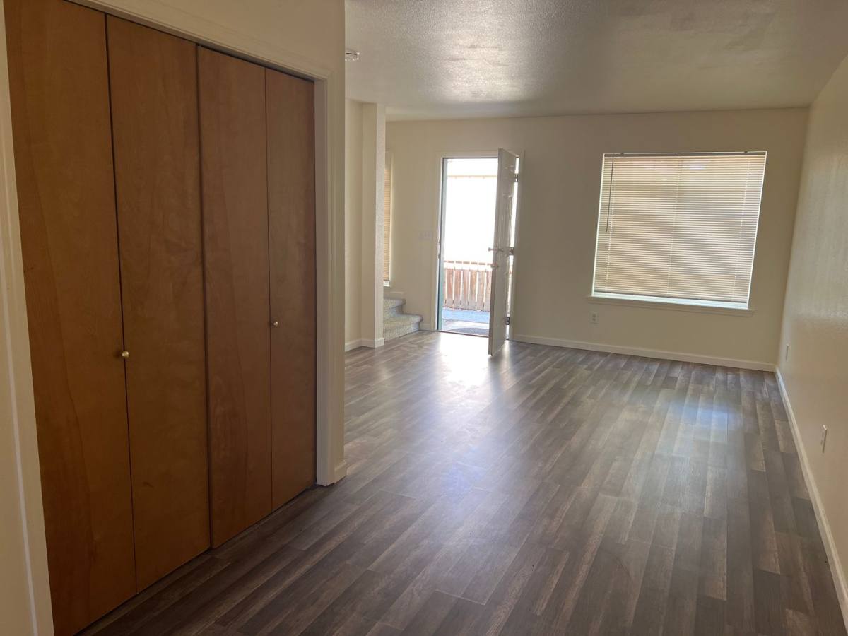 Apartment for rent at 1403-1407 S 18th Ave, Yakima, WA 98902