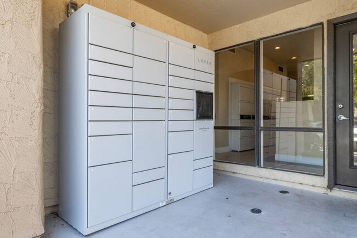 Apartment for rent at 12231 N 19th St, Phoenix, AZ 85022