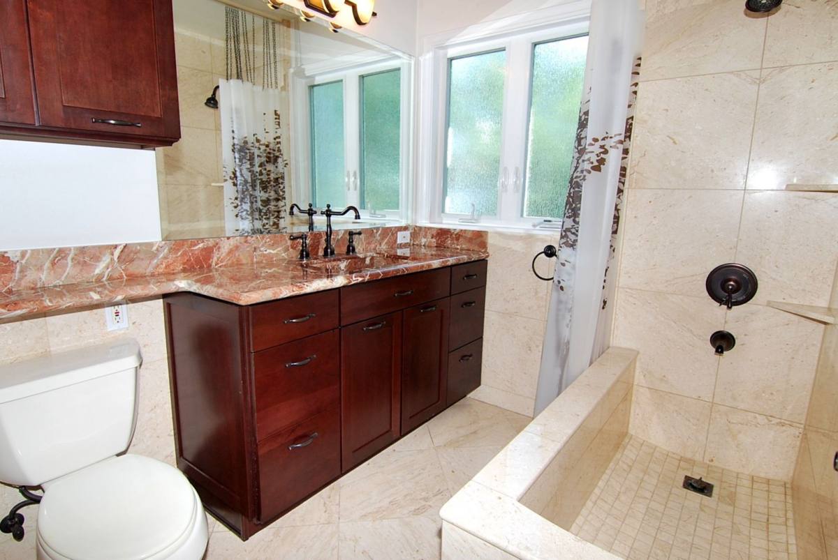 Condo for rent at 1174 E Ocean Blvd, Long Beach, CA 90802