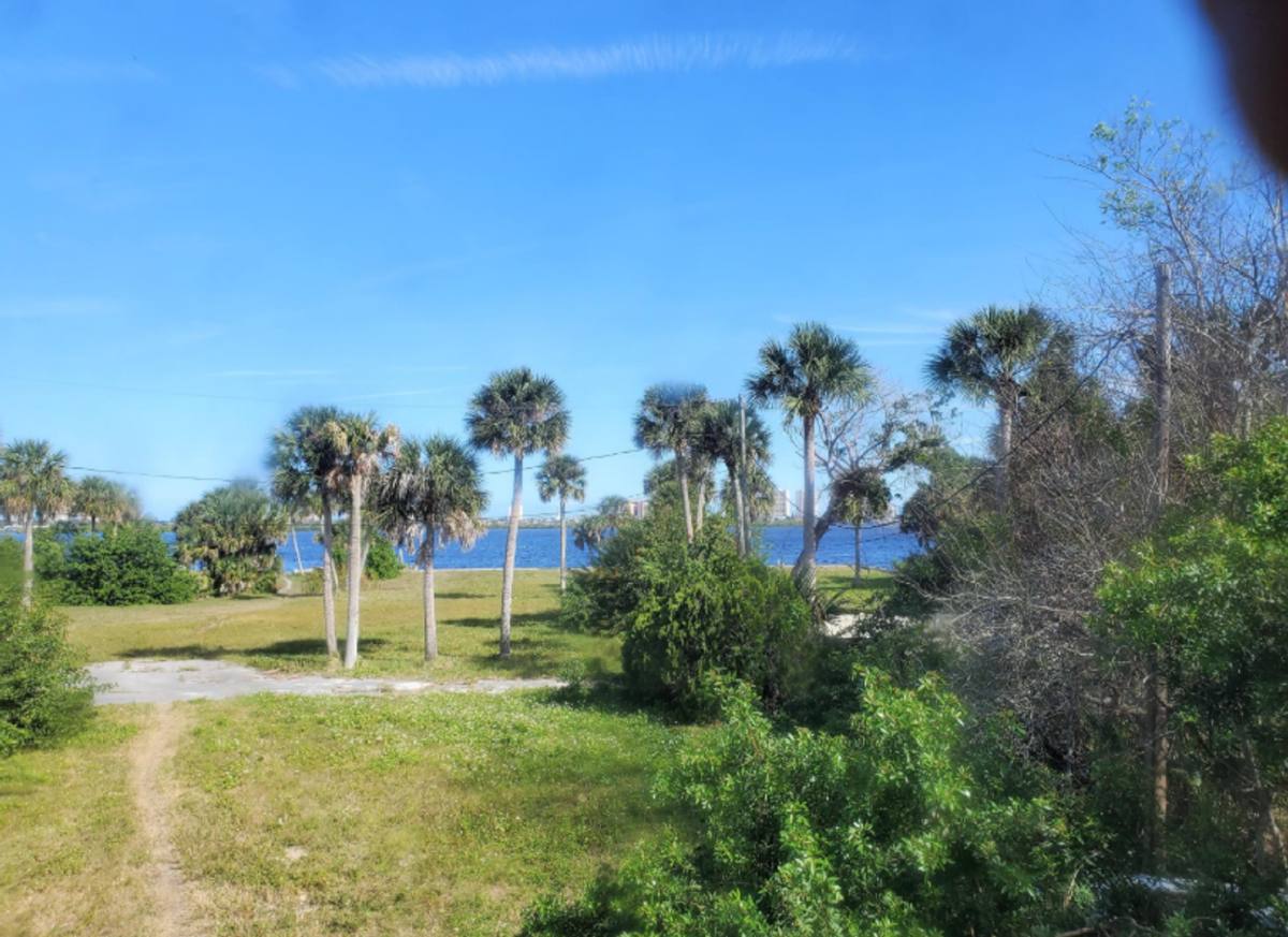 Apartment for rent at 108 Murray Way, Daytona Beach, FL 32119