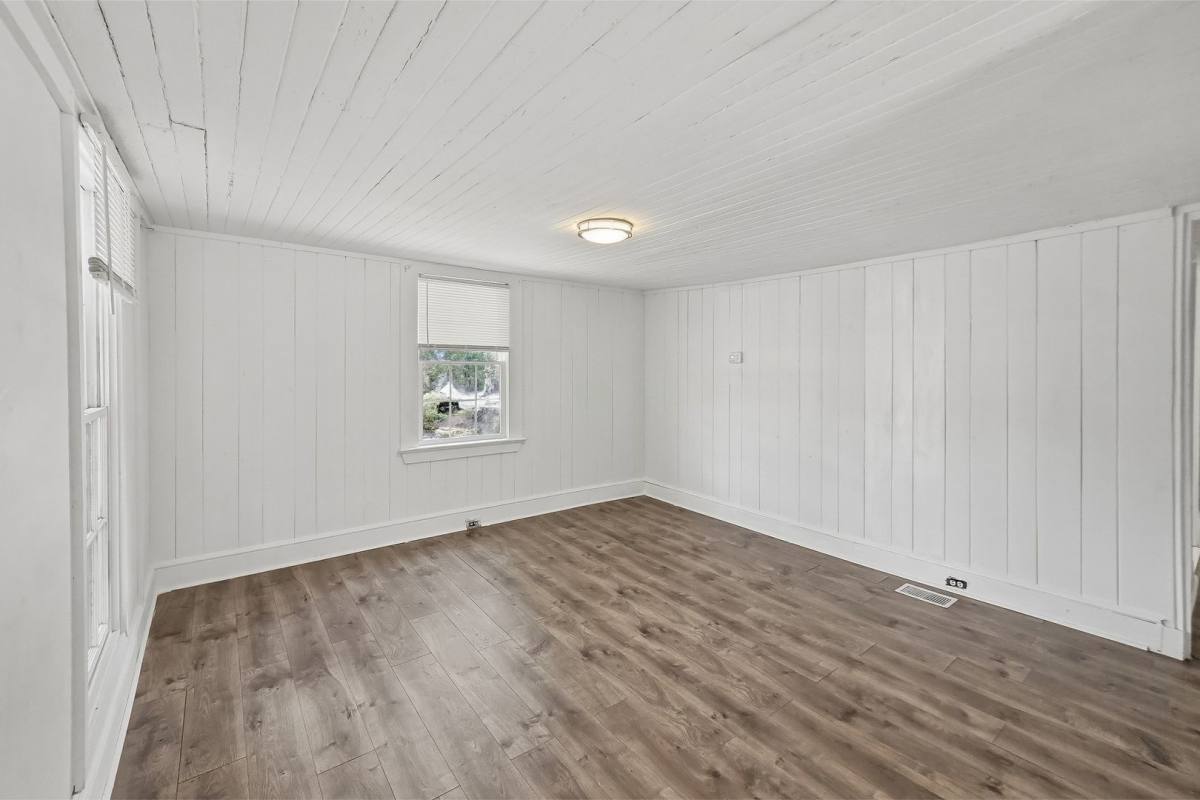 House for rent at 1547 Joyner Ave SE, Marietta, GA 30060