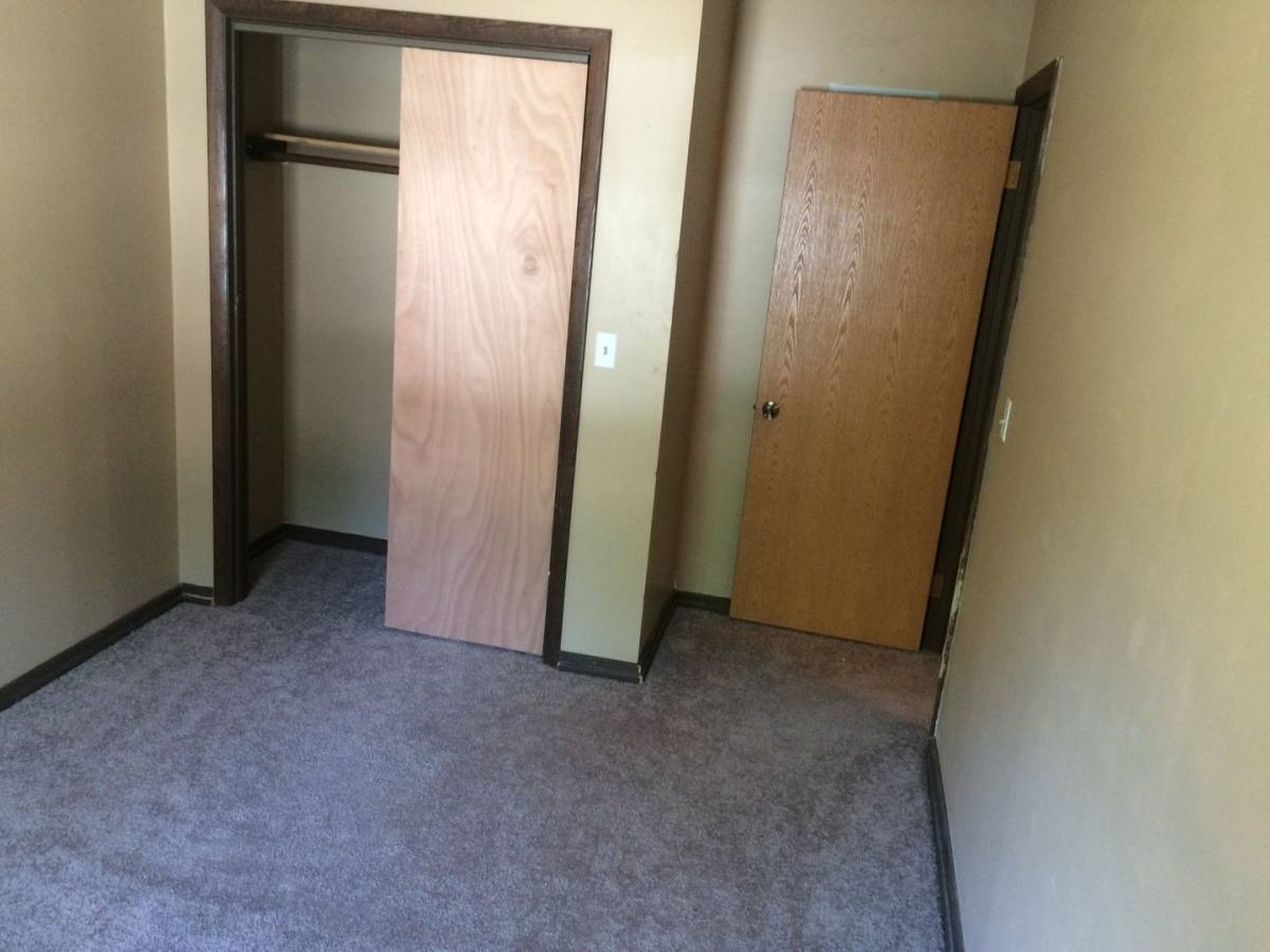 Apartment for rent at 210 202 E, Eudora, KS 66025