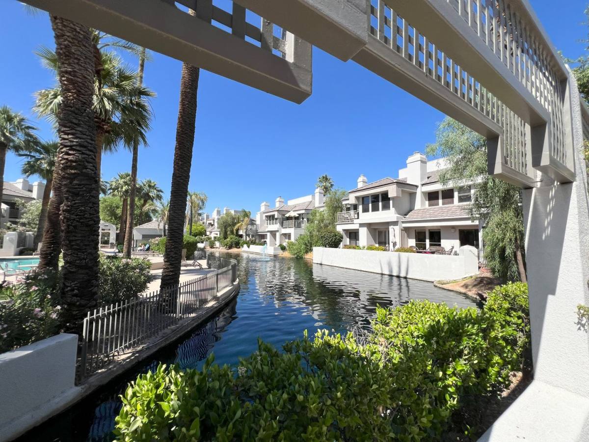 Condo for rent at 7272 E Gainey Ranch Rd, Scottsdale, AZ 85258