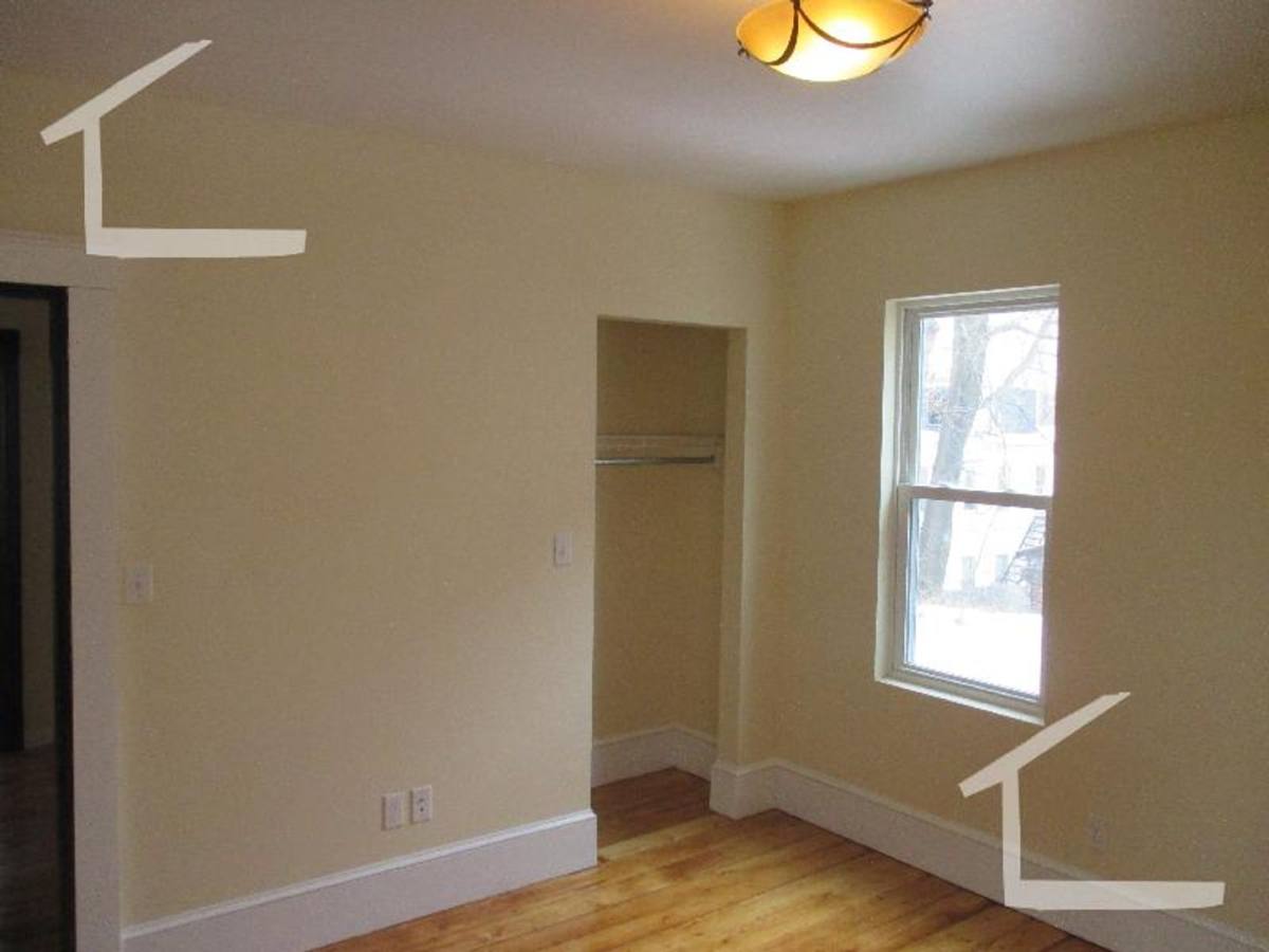 Apartment for rent at 5 Smythe St #2, Brookline, MA 02445