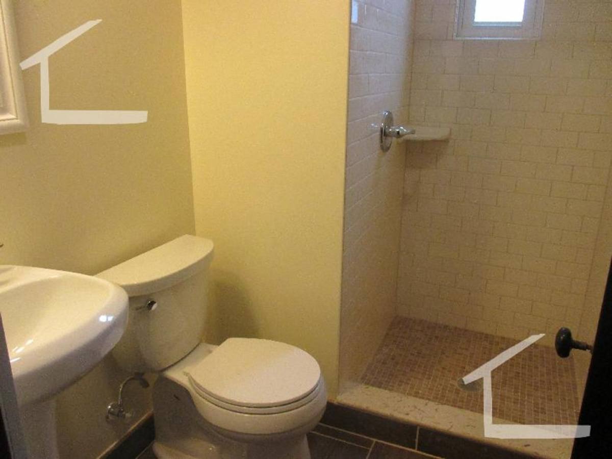 Apartment for rent at 5 Smythe St #2, Brookline, MA 02445