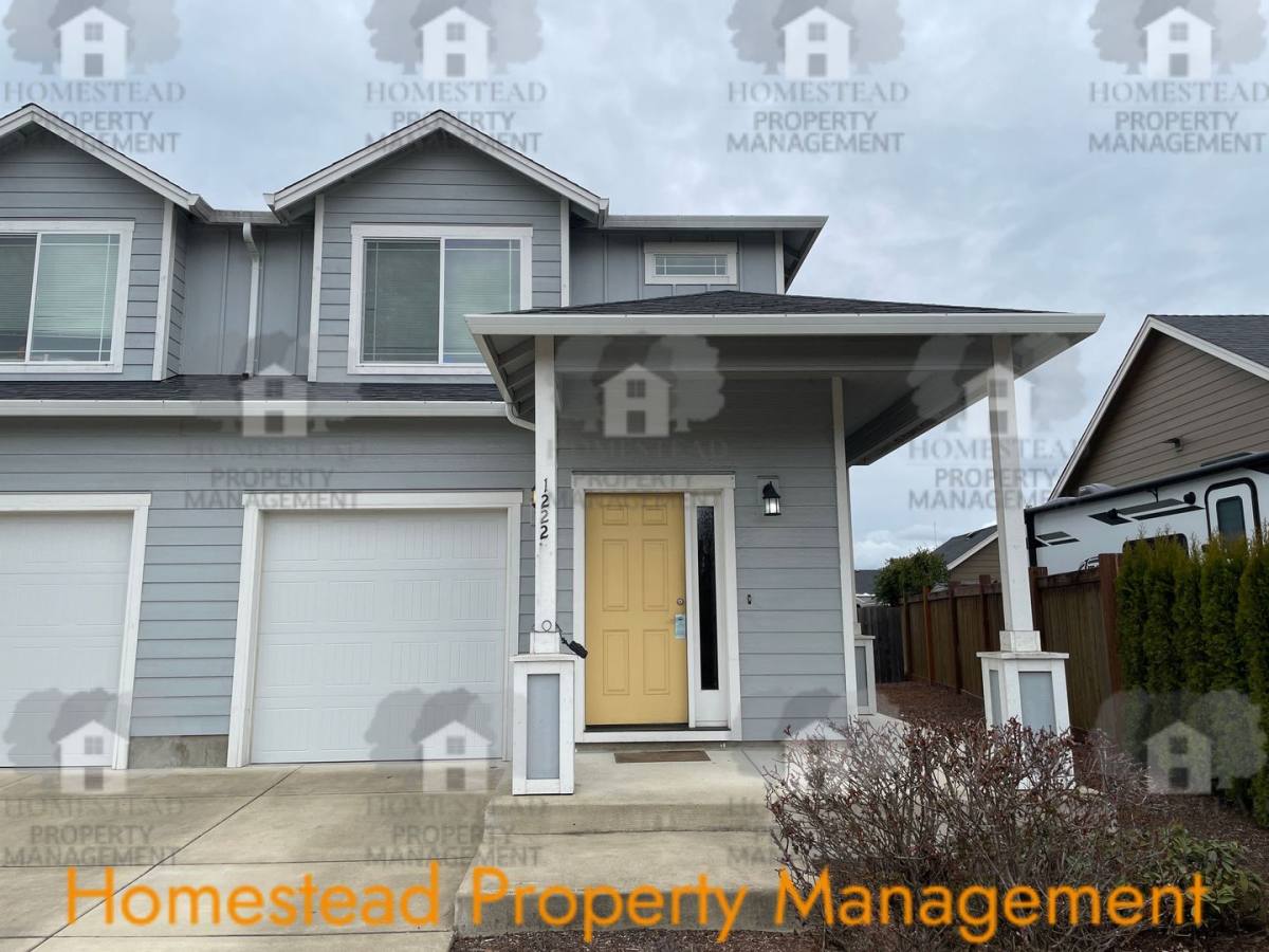 Apartment for rent at 1220-1222 SE Academy St, Dallas, OR 97338