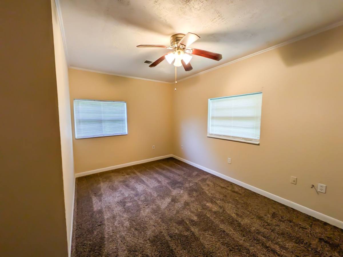 House for rent at 458 Belvedere Dr, Beaumont, TX 77706