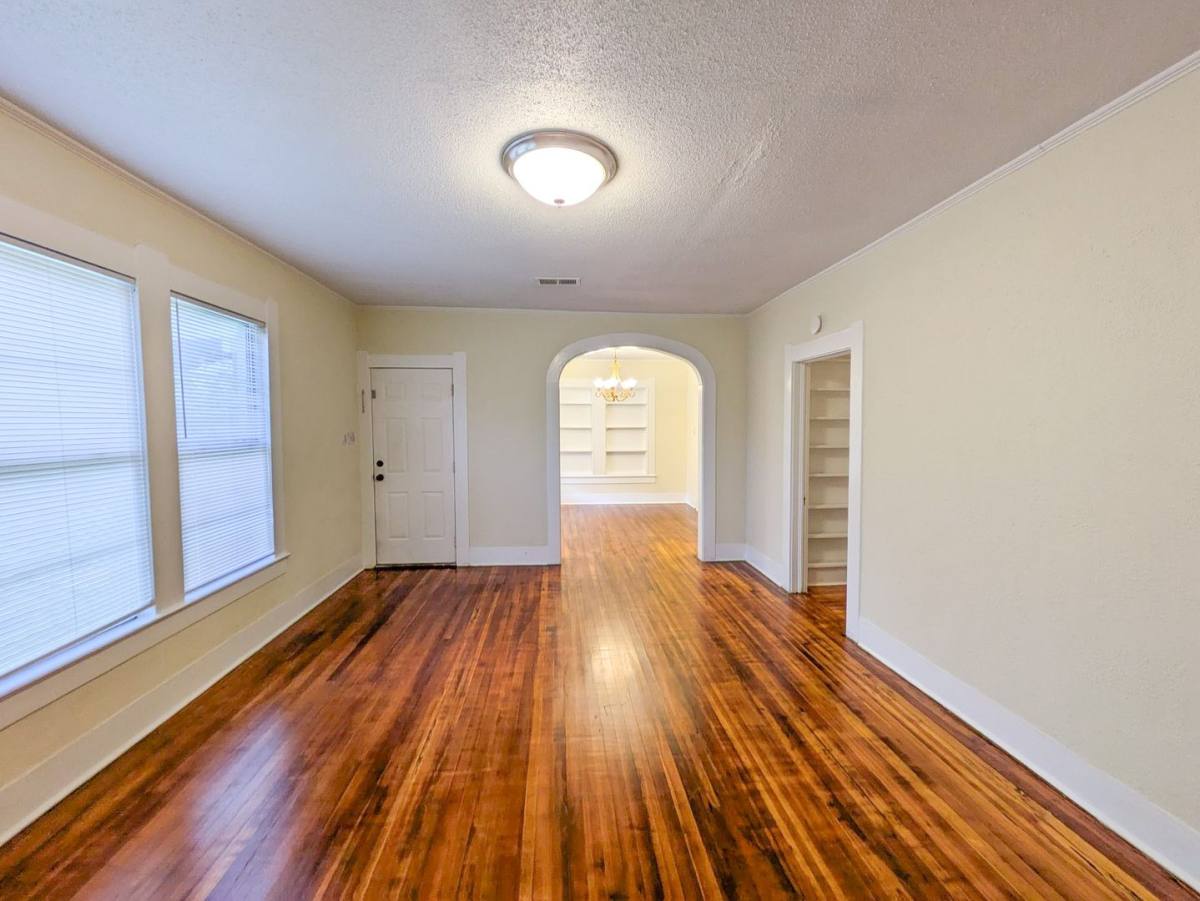 House for rent at 458 Belvedere Dr, Beaumont, TX 77706