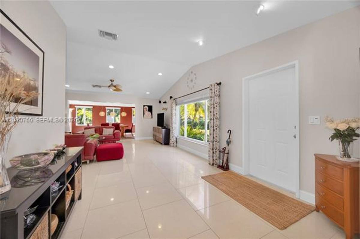 House for rent at 11625 SW 70th Ave, Miami, FL 33156