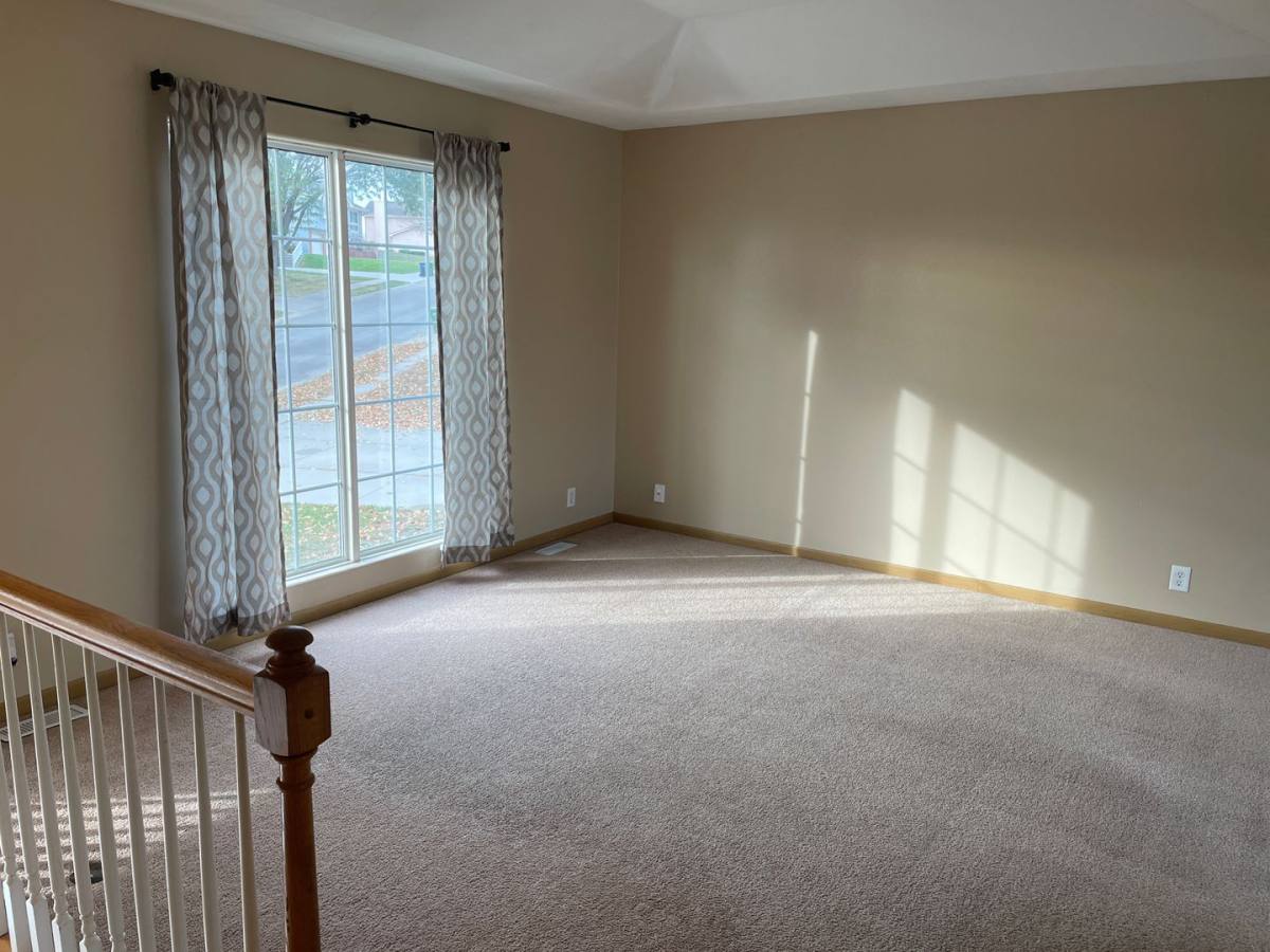 House for rent at 1704 Yorktown St, Bellevue, NE 68123