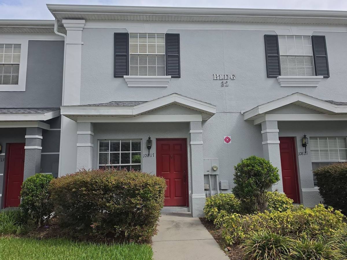 House for rent at 10817 Savannah Wood Dr #201, Orlando, FL 32832
