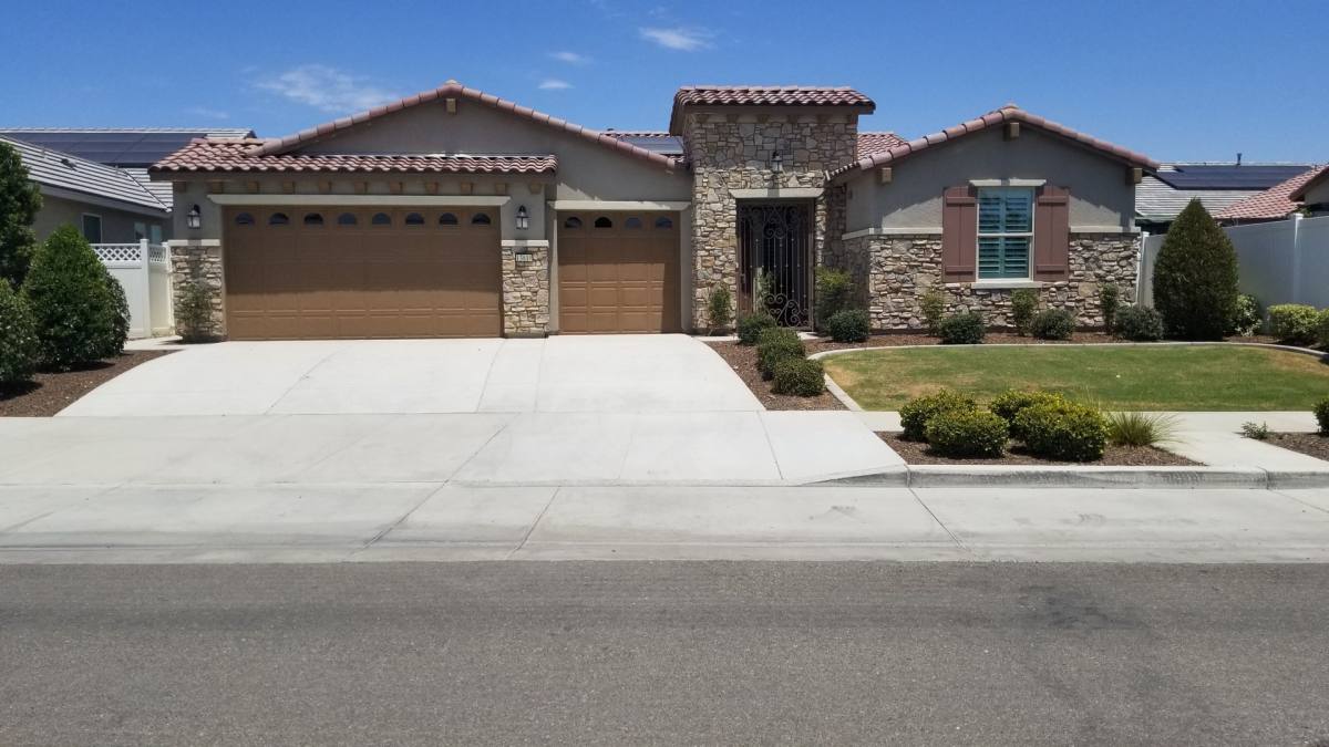 House for rent at 13810 Elbury Ave, Bakersfield, CA 93311