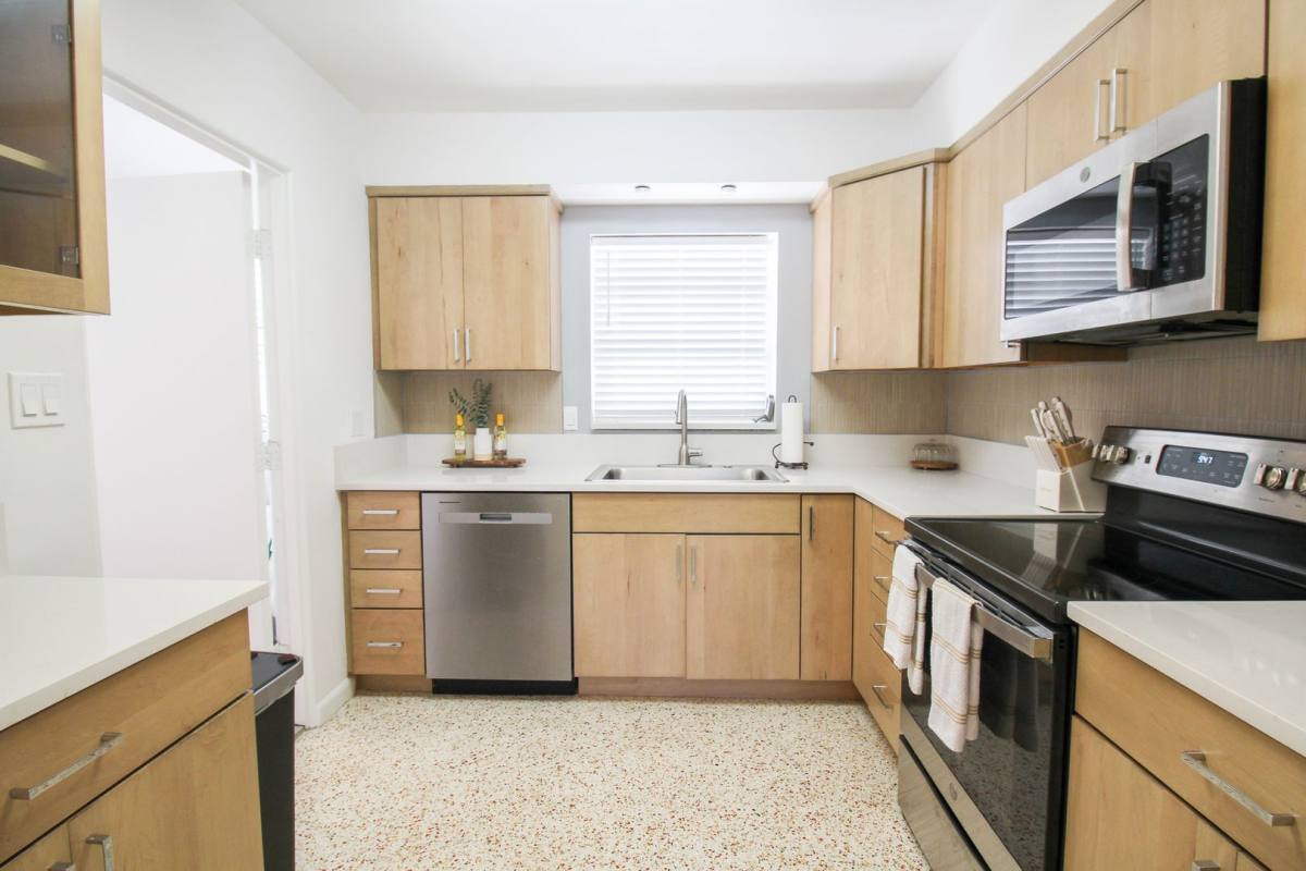 House for rent at 671 47th St, Sarasota, FL 34234