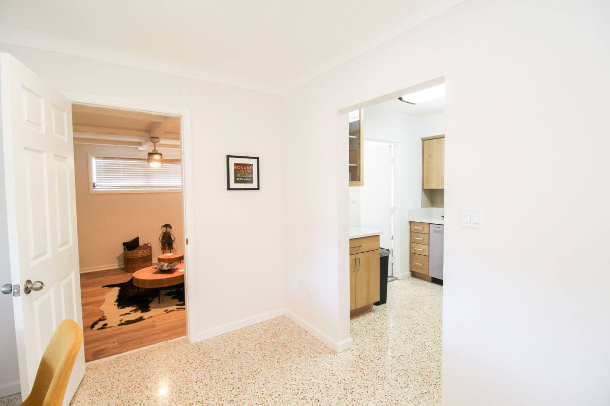 671 47th St, Sarasota, FL 34234 - House for Rent - Image 9