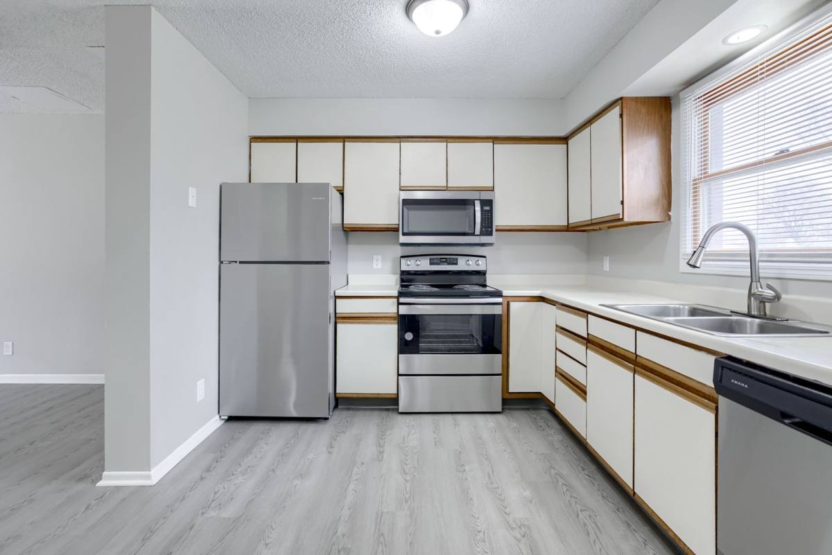 Apartment for rent at 4928 Dudley St, Lincoln, NE 68504