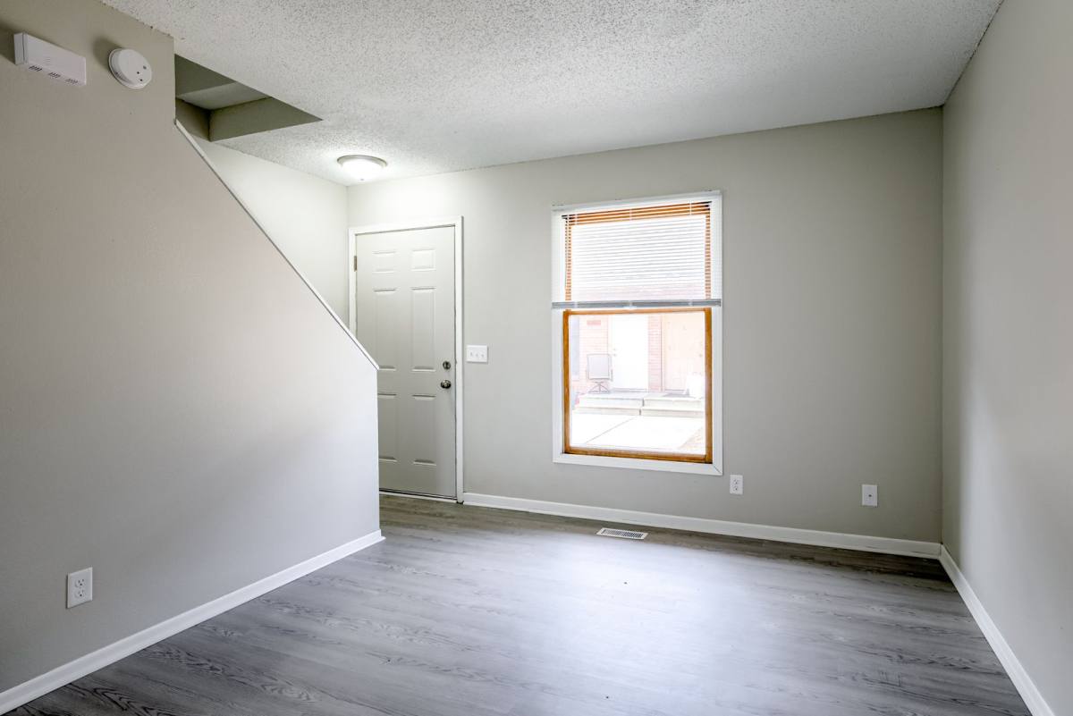 Apartment for rent at 4928 Dudley St, Lincoln, NE 68504