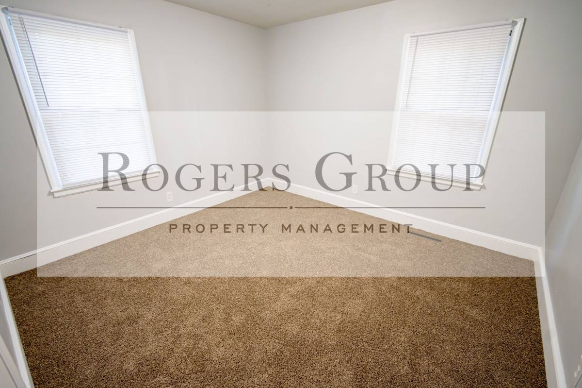 House for rent at 815 Eastway Dr, Henderson, NC 27536