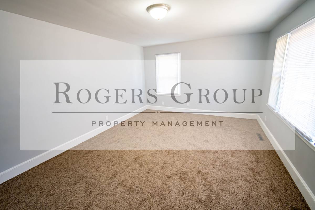 House for rent at 815 Eastway Dr, Henderson, NC 27536