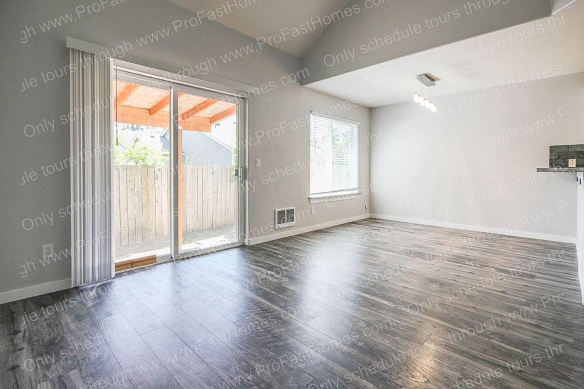 House for rent at 12530 SE Taggart St, Portland, OR 97236
