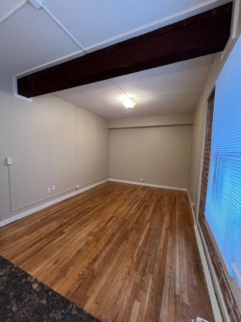 2021 4th Ave, Seattle, WA 98121 - Apartment for Rent - Image 5