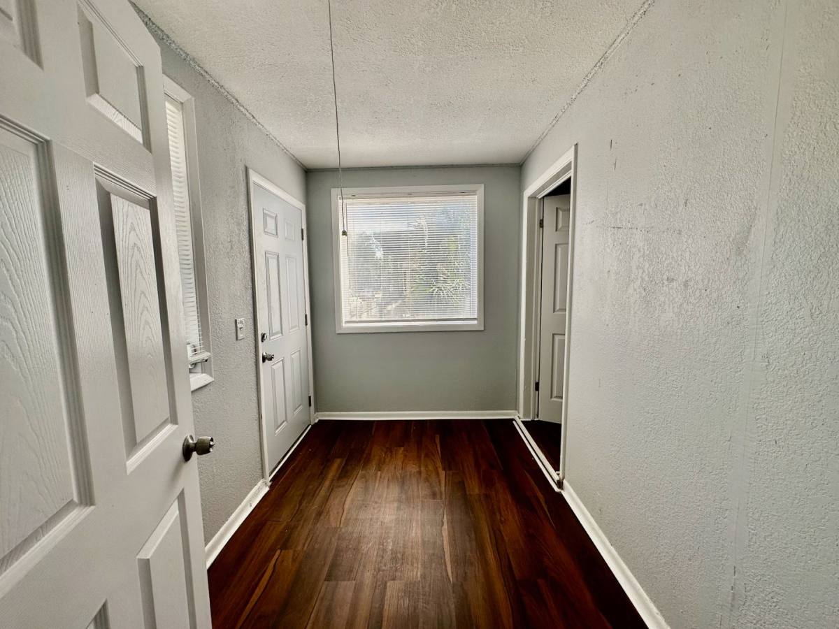 House for rent at 1010 E 13th St, Jacksonville, FL 32206