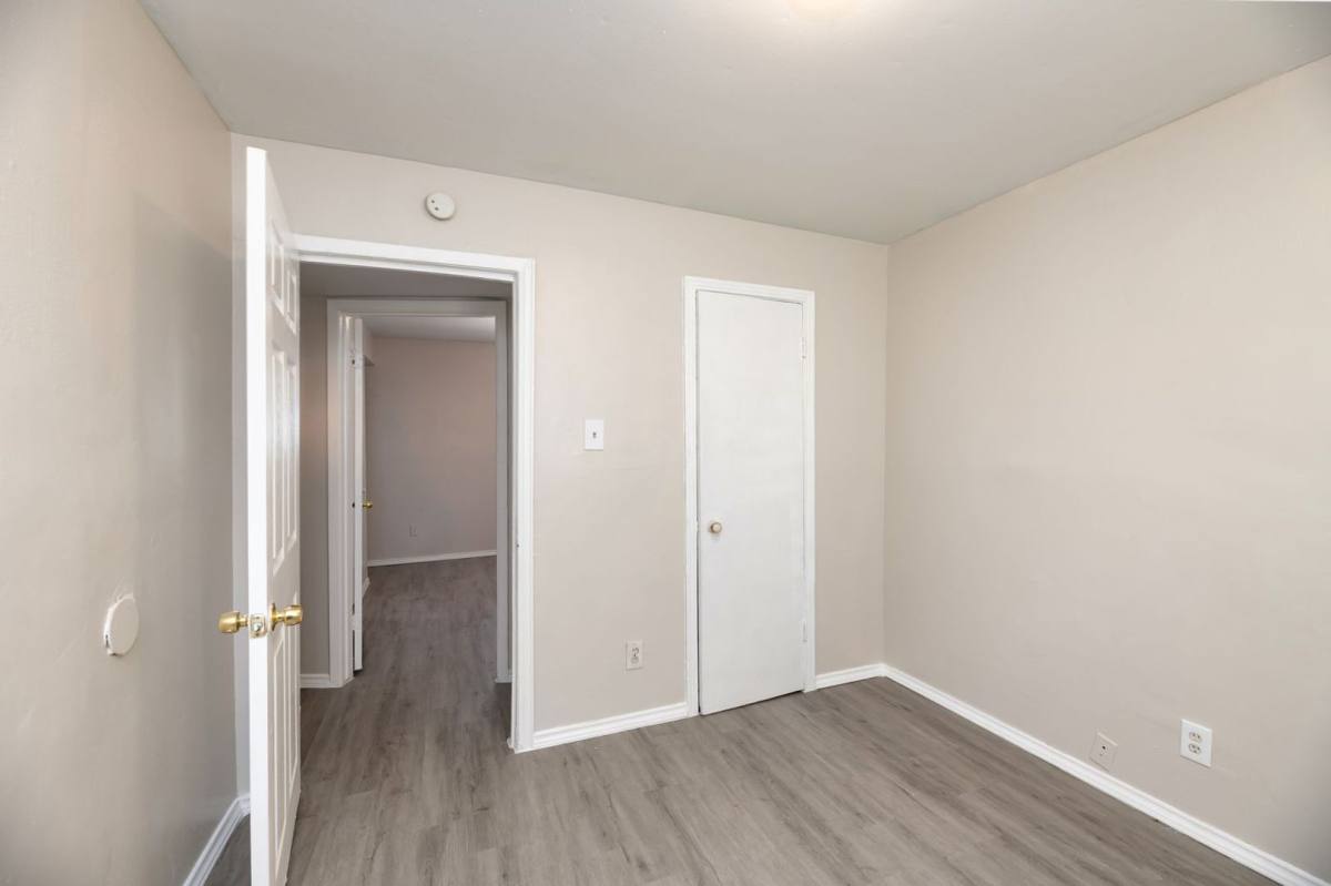 Apartment for rent at 2408 Meyers St, Dallas, TX 75215