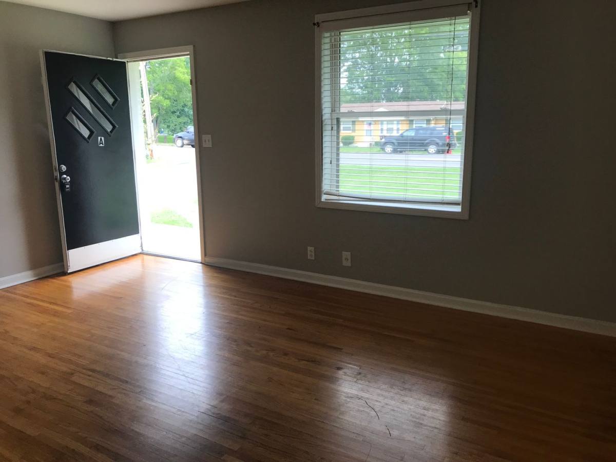 Apartment for rent at 1860 Memorial Dr, Clarksville, TN 37043